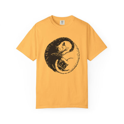 Yin Yang Cats – Black & White Sleeping Cat Tee