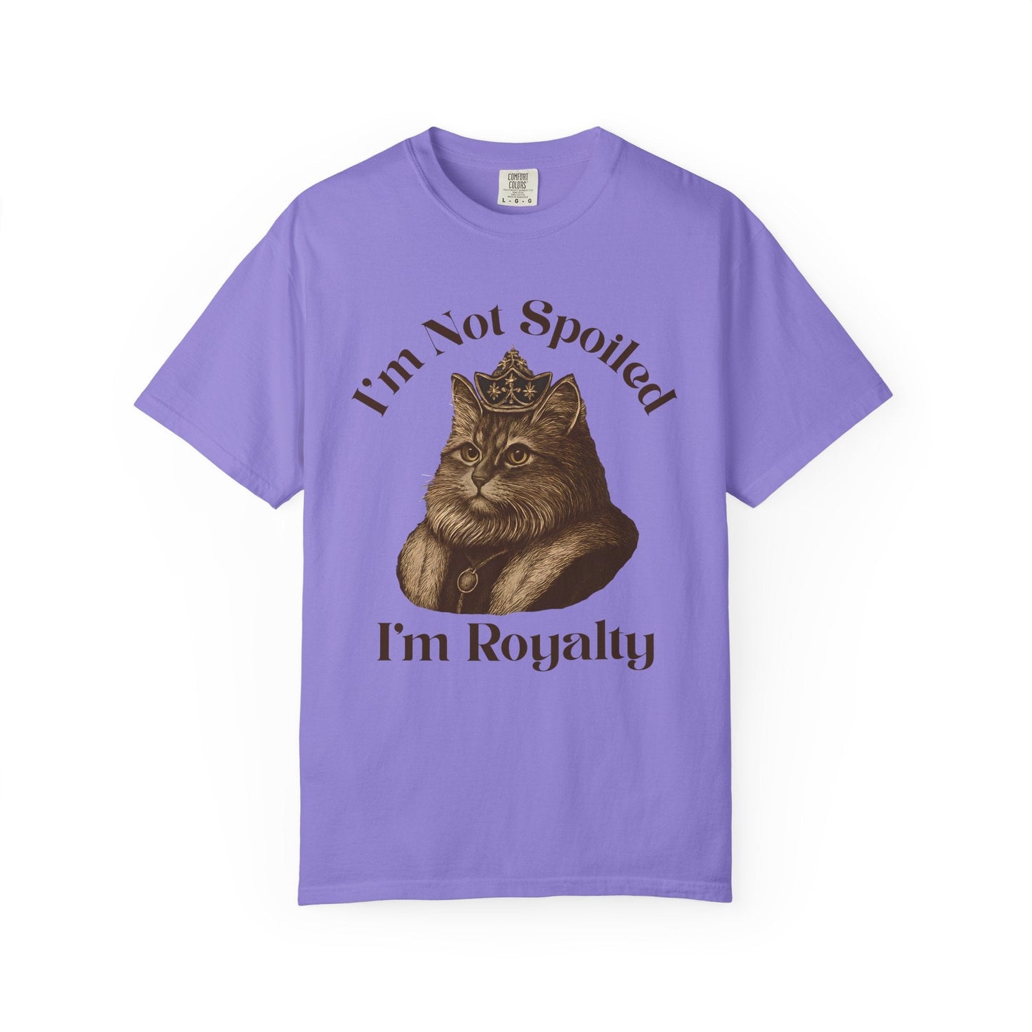 I'm Not Spoiled, I'm Royalty – Regal Cat T-Shirt