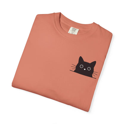Peekaboo Cat – Cute Black Cat Pocket Tee