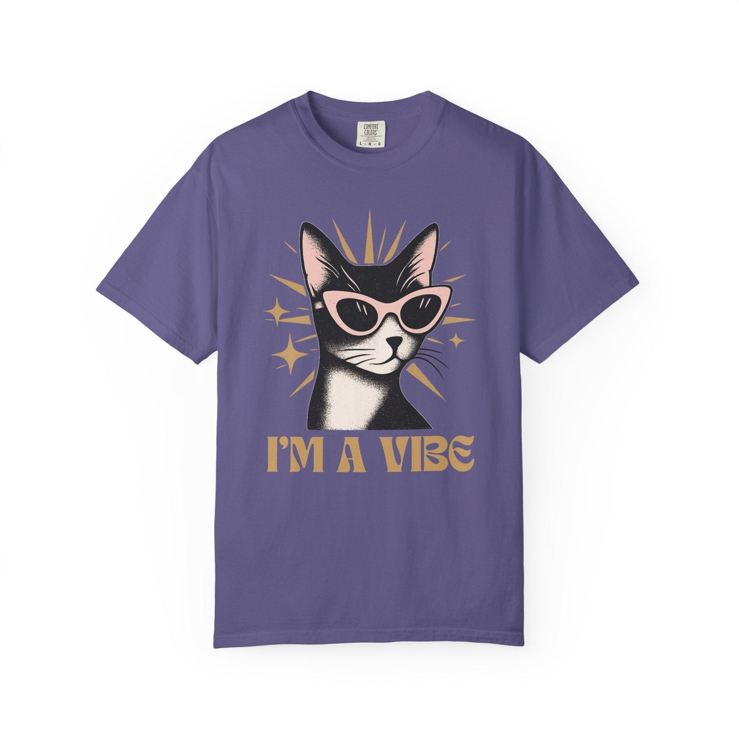 Retro Cool Cat "I'm a Vibe" T-Shirt Design