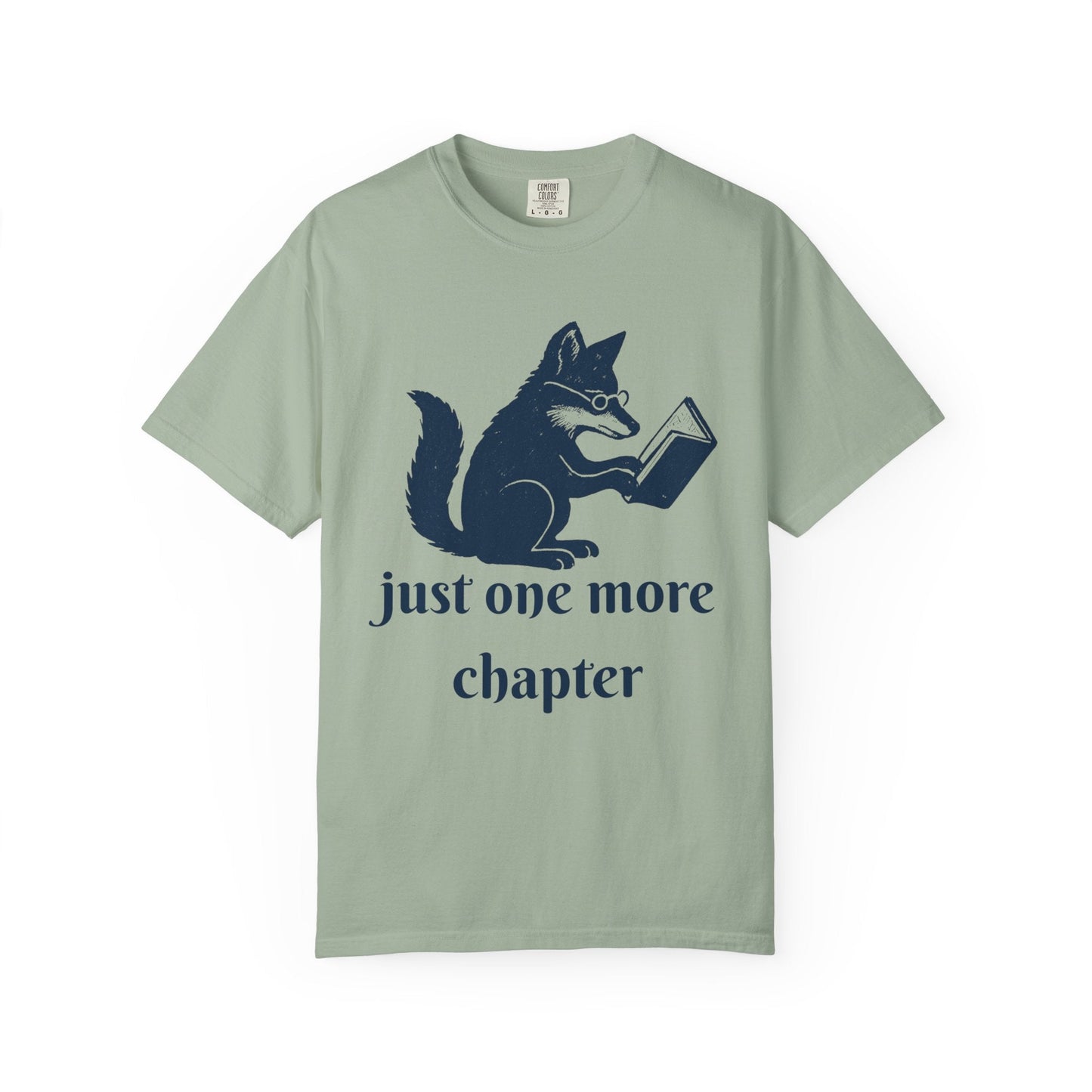 Just One More Chapter – Bookworm Fox Tee
