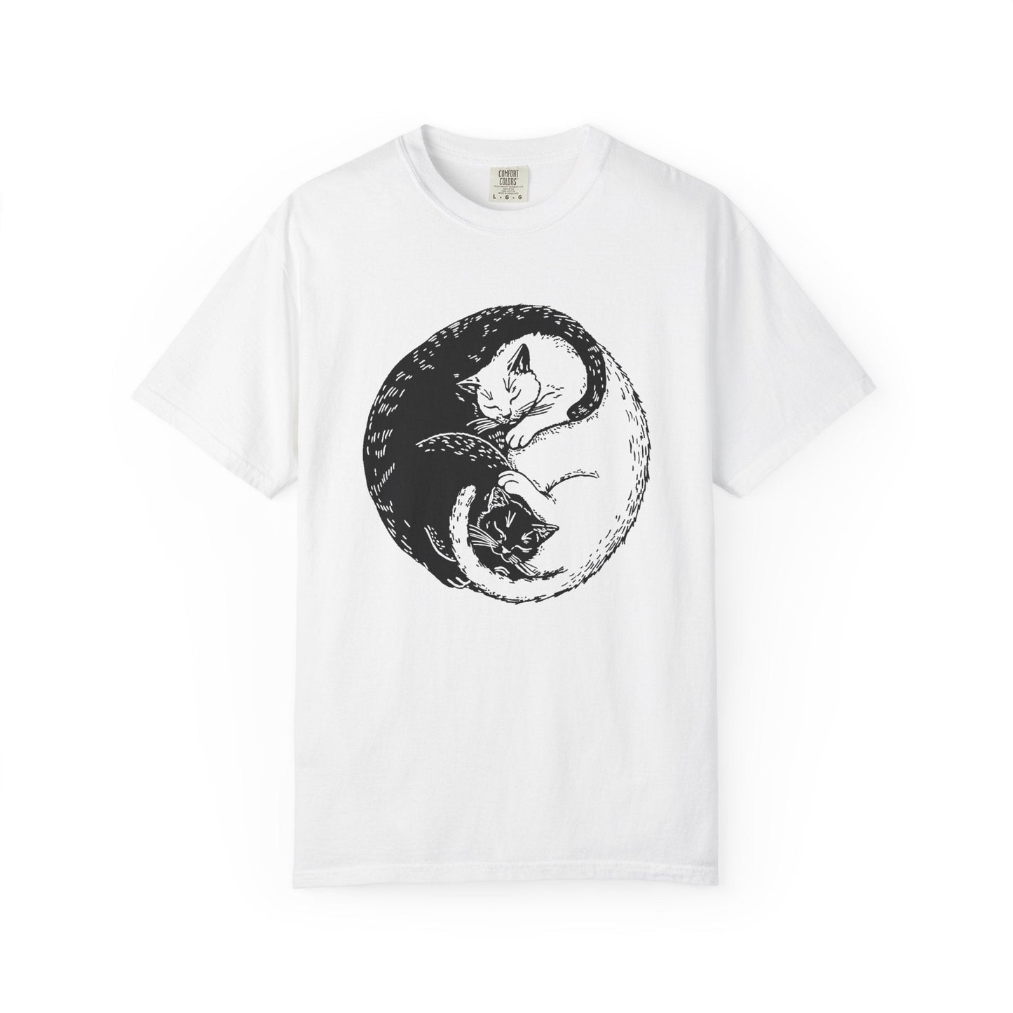 Yin Yang Cats – Black & White Sleeping Cat Tee