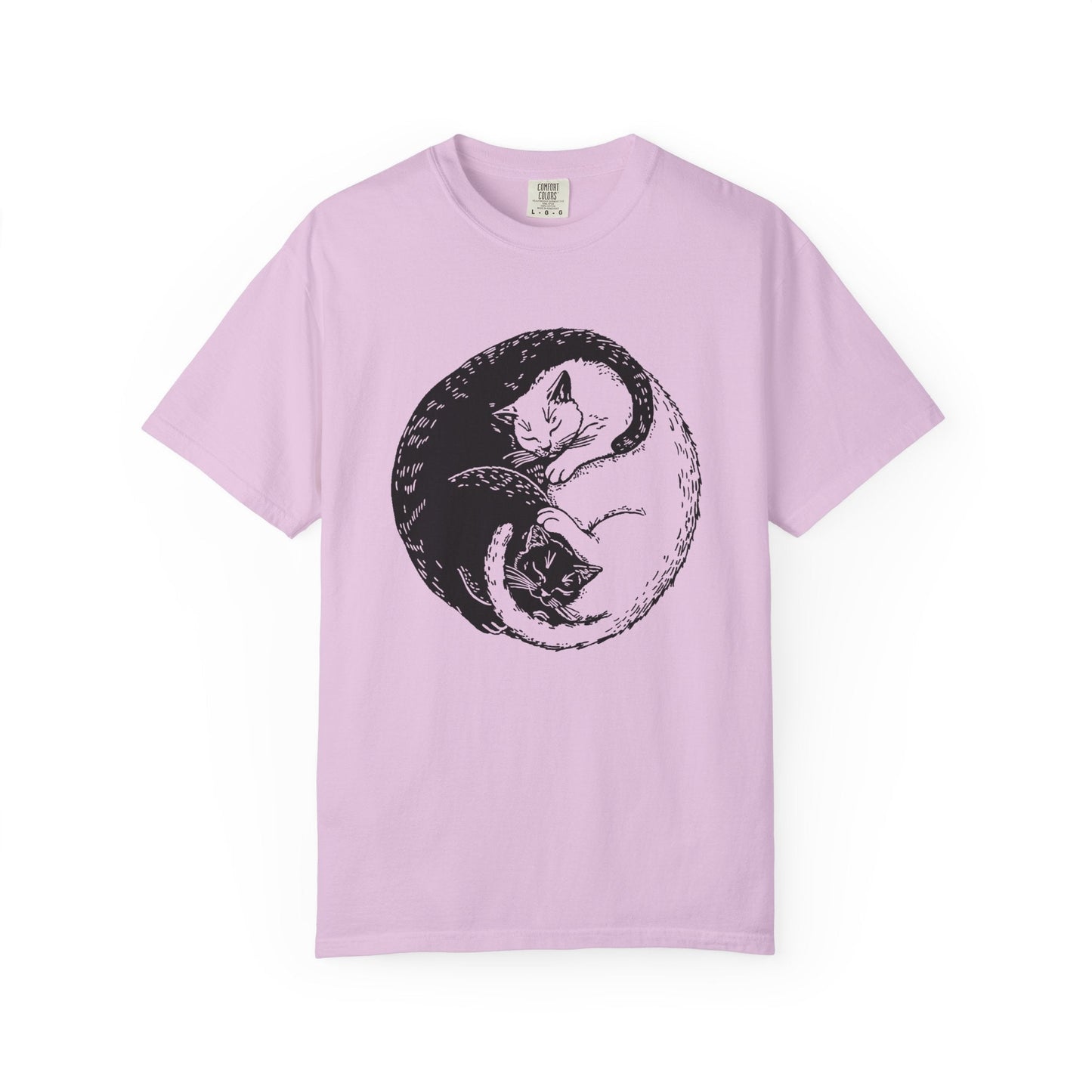 Yin Yang Cats – Black & White Sleeping Cat Tee