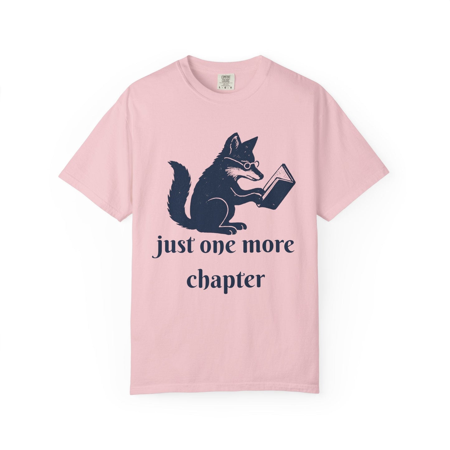 Just One More Chapter – Bookworm Fox Tee