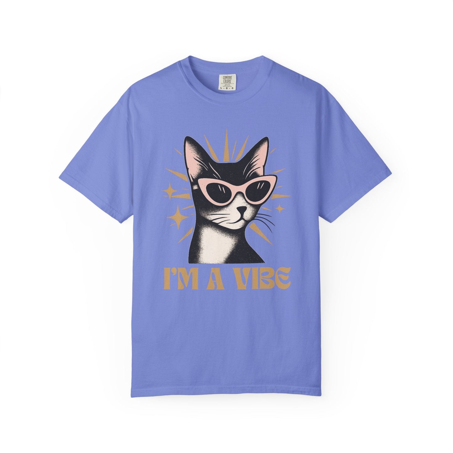 Retro Cool Cat "I'm a Vibe" T-Shirt Design