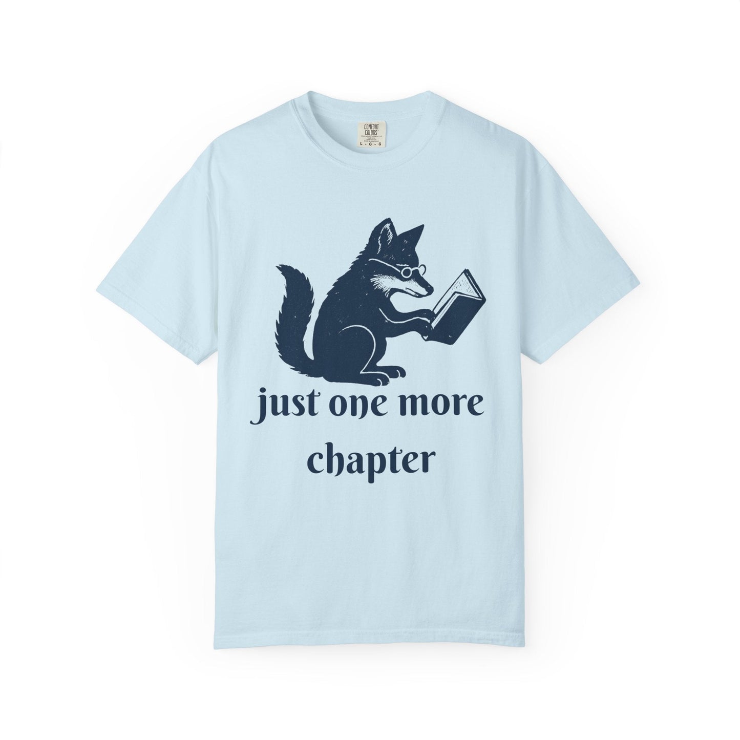 Just One More Chapter – Bookworm Fox Tee